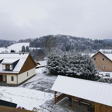 Apartman Mavis Kasperske Hory Kültér fotó